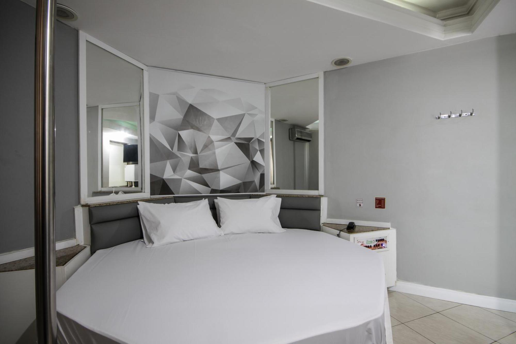 Mirage Motel 瓜卢流斯 外观 照片